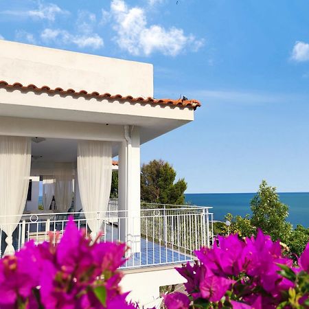 Ville Agnuli Case Vacanza Маттината Экстерьер фото